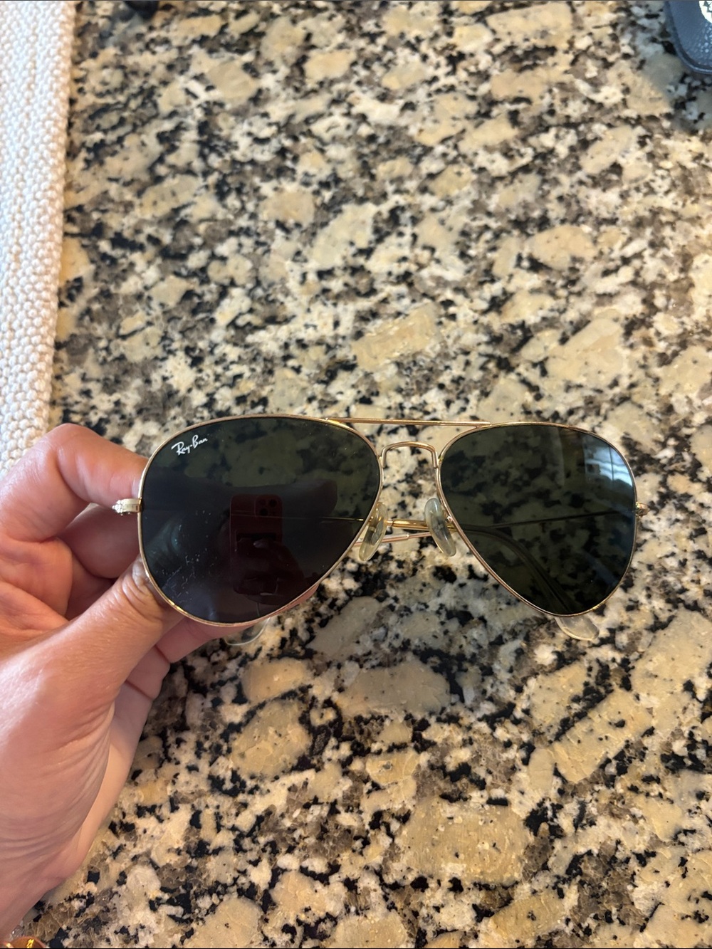 Ray-Ban Aviator Sunglasses - Gold Frame with Dark Green Lenses